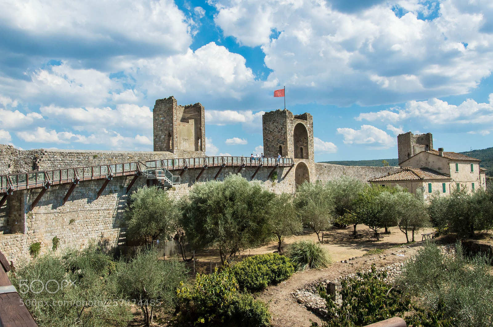 Nikon D3200 sample photo. Monteriggioni mura photography