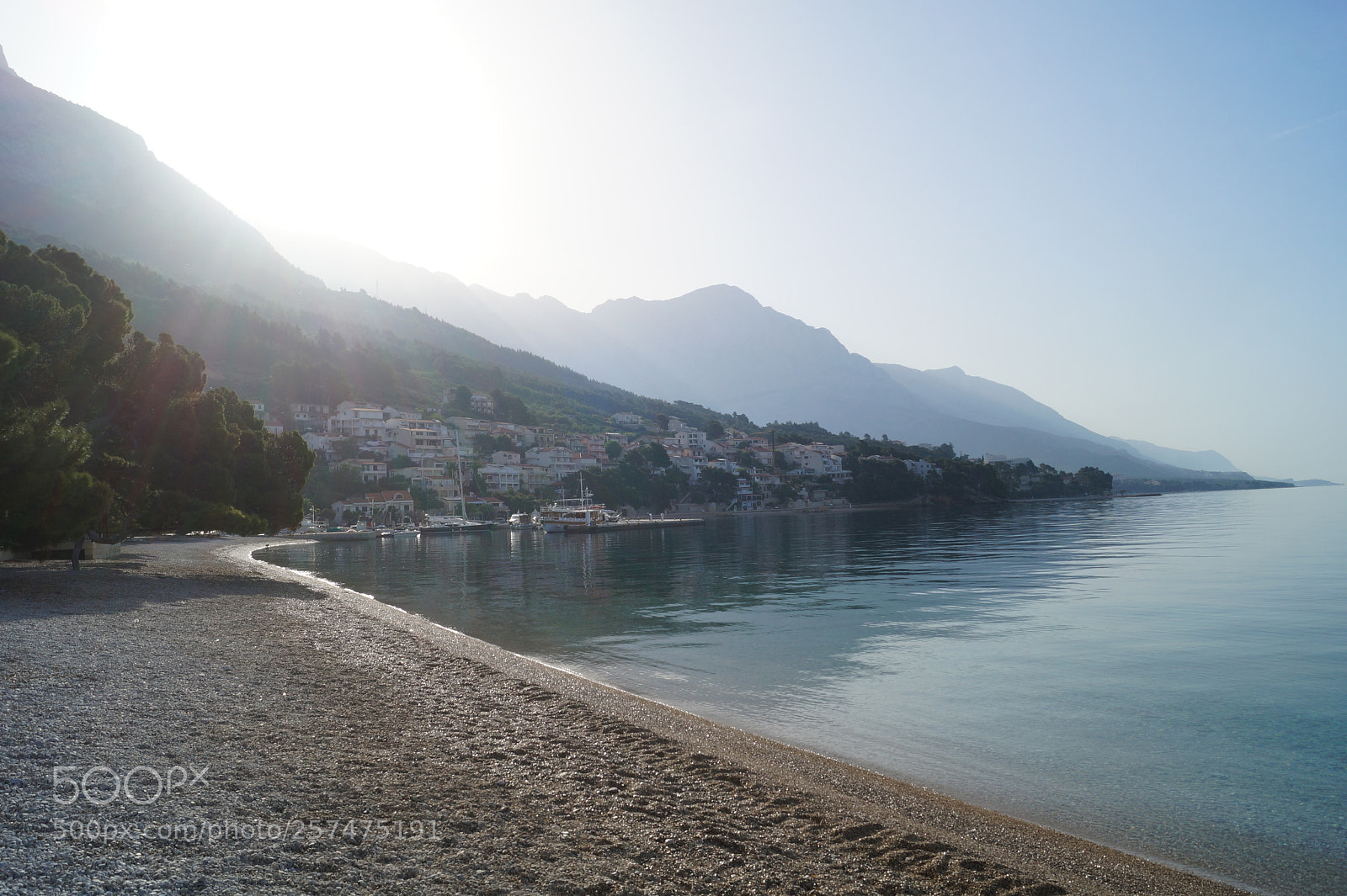 Sony SLT-A58 sample photo. Morning on the beach photography