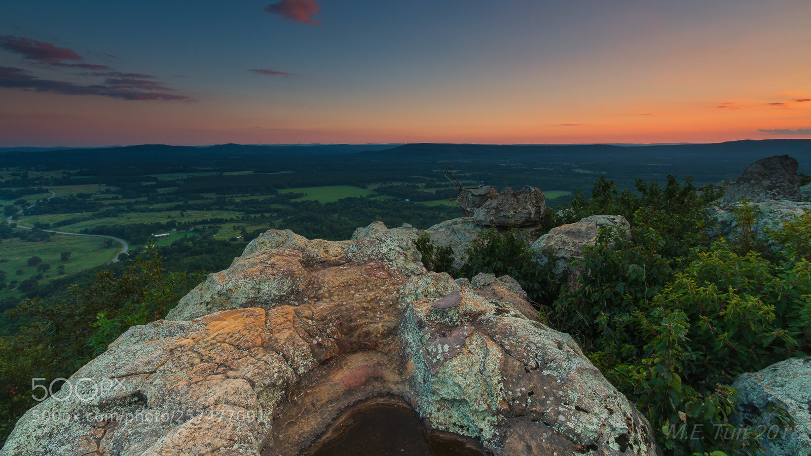 Canon EOS 7D sample photo. Wathing over arkansas @ sunset photography