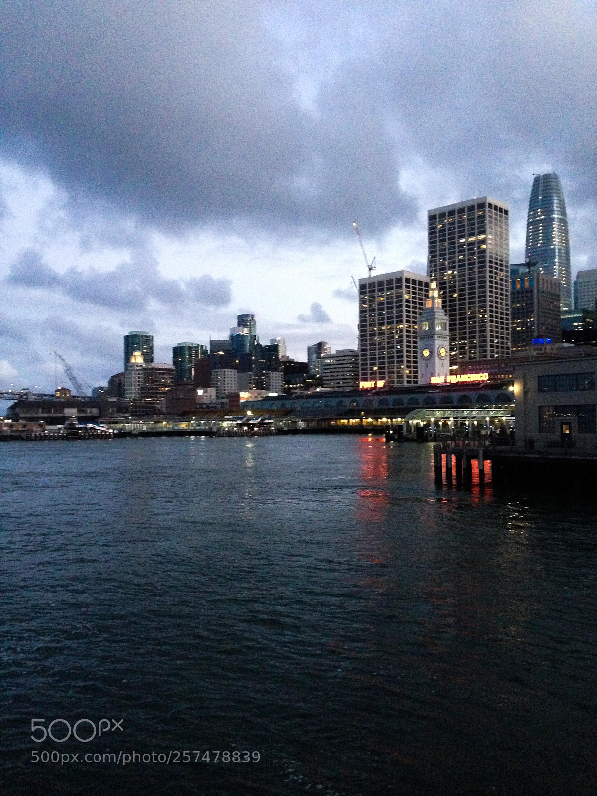 Apple iPhone 5 sample photo. Img photography