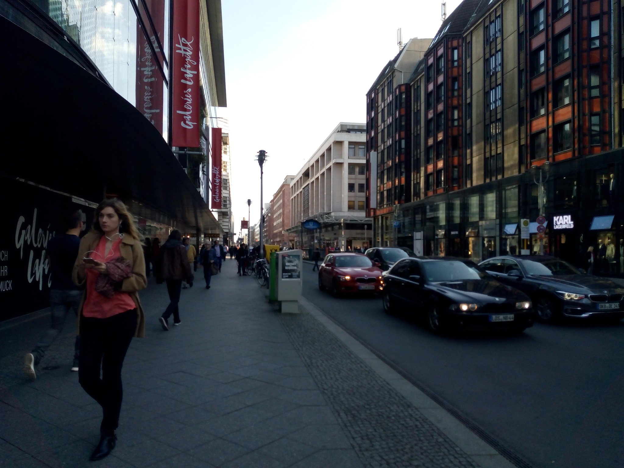 Motorola Moto E (4) Plus sample photo. Berlin city tour photography
