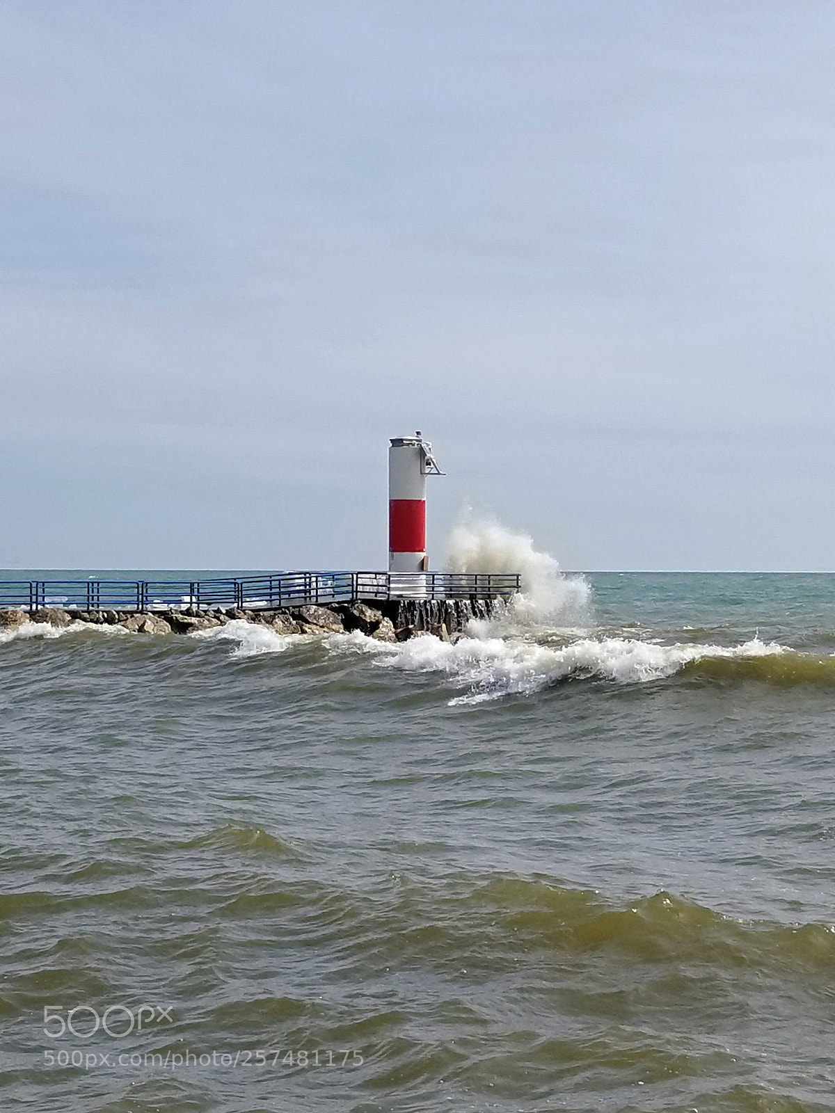 Samsung Galaxy S8 sample photo. Windy day photography