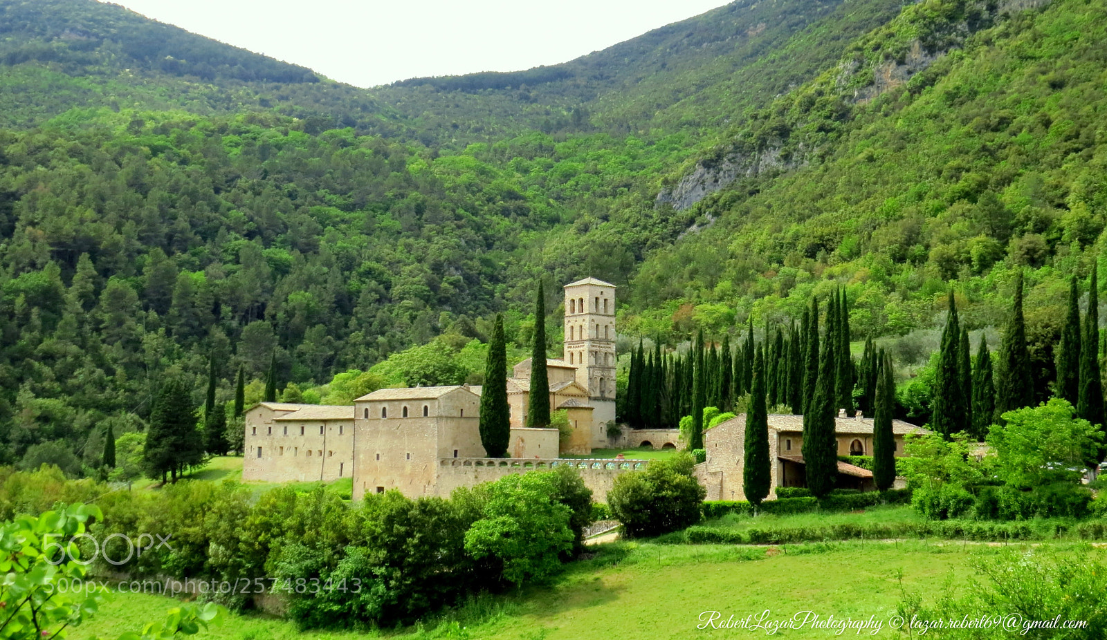 Canon PowerShot SX50 HS sample photo. Abbazia san pietro in photography