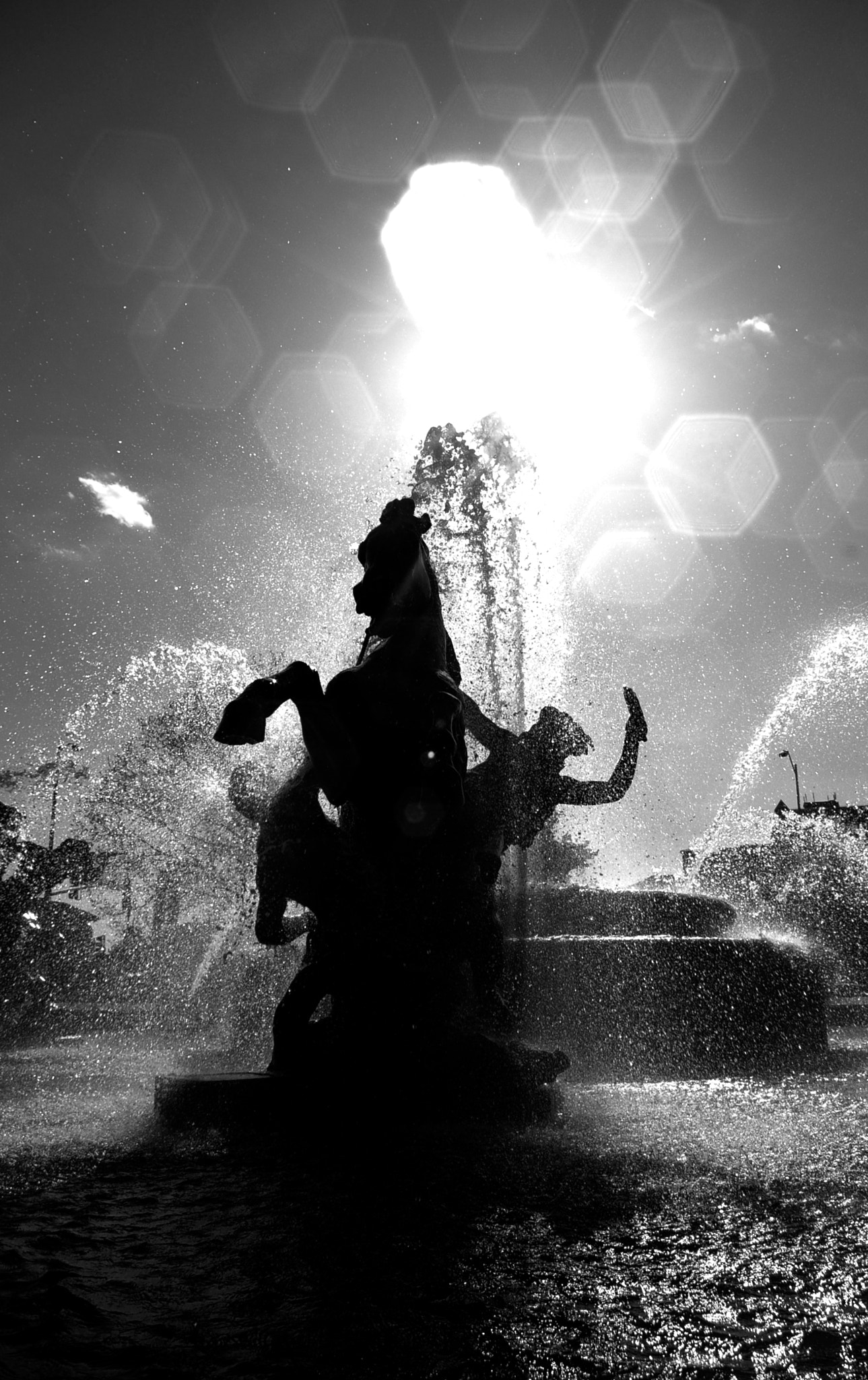 Pentax K110D sample photo. Fountain photography