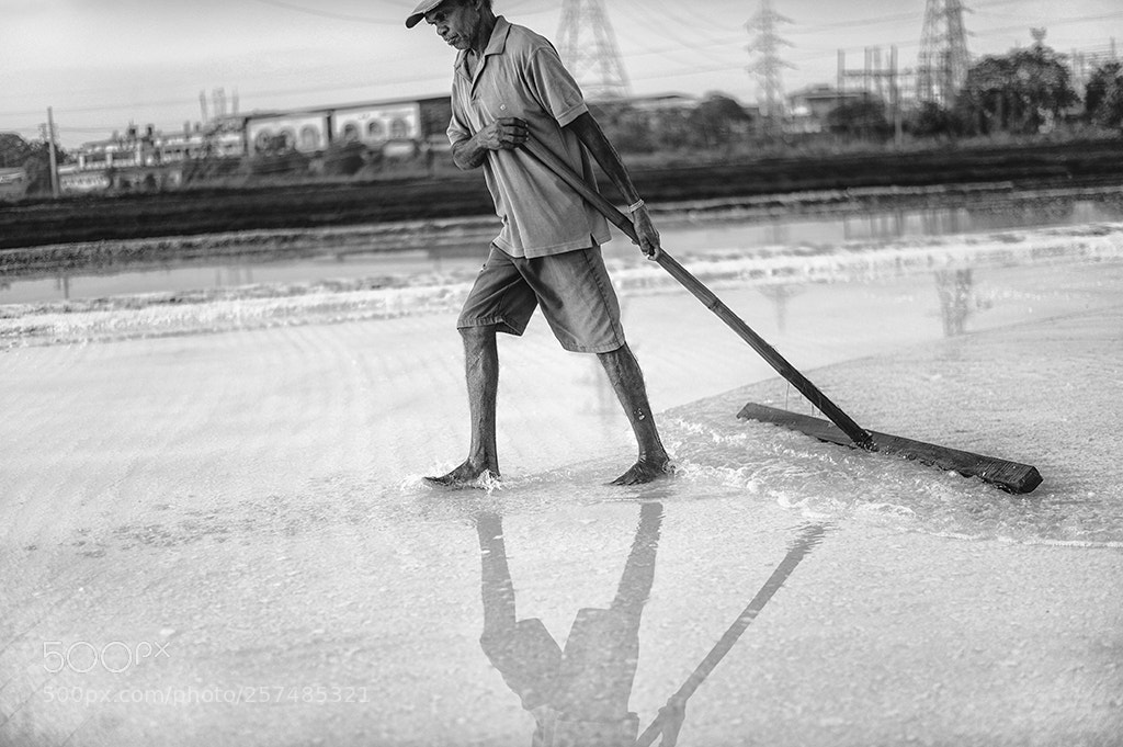 Nikon D3S sample photo. Saltpans work photography
