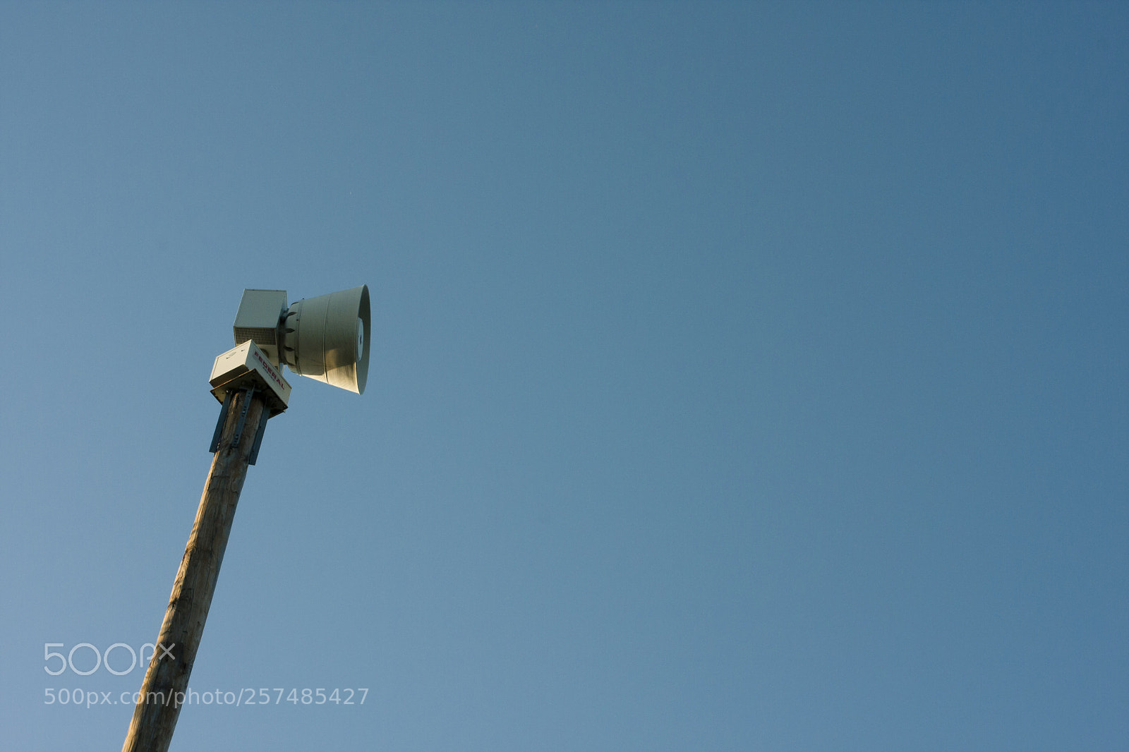 Canon EOS 40D sample photo. Alarm photography