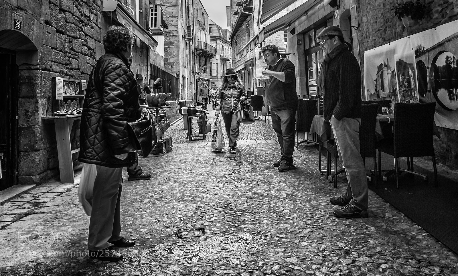 Canon EOS 60D sample photo. La passante photography
