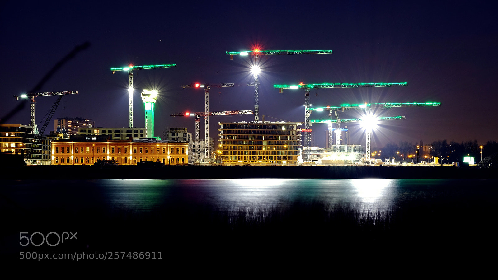 Fujifilm X-T10 sample photo. Cranes at night photography