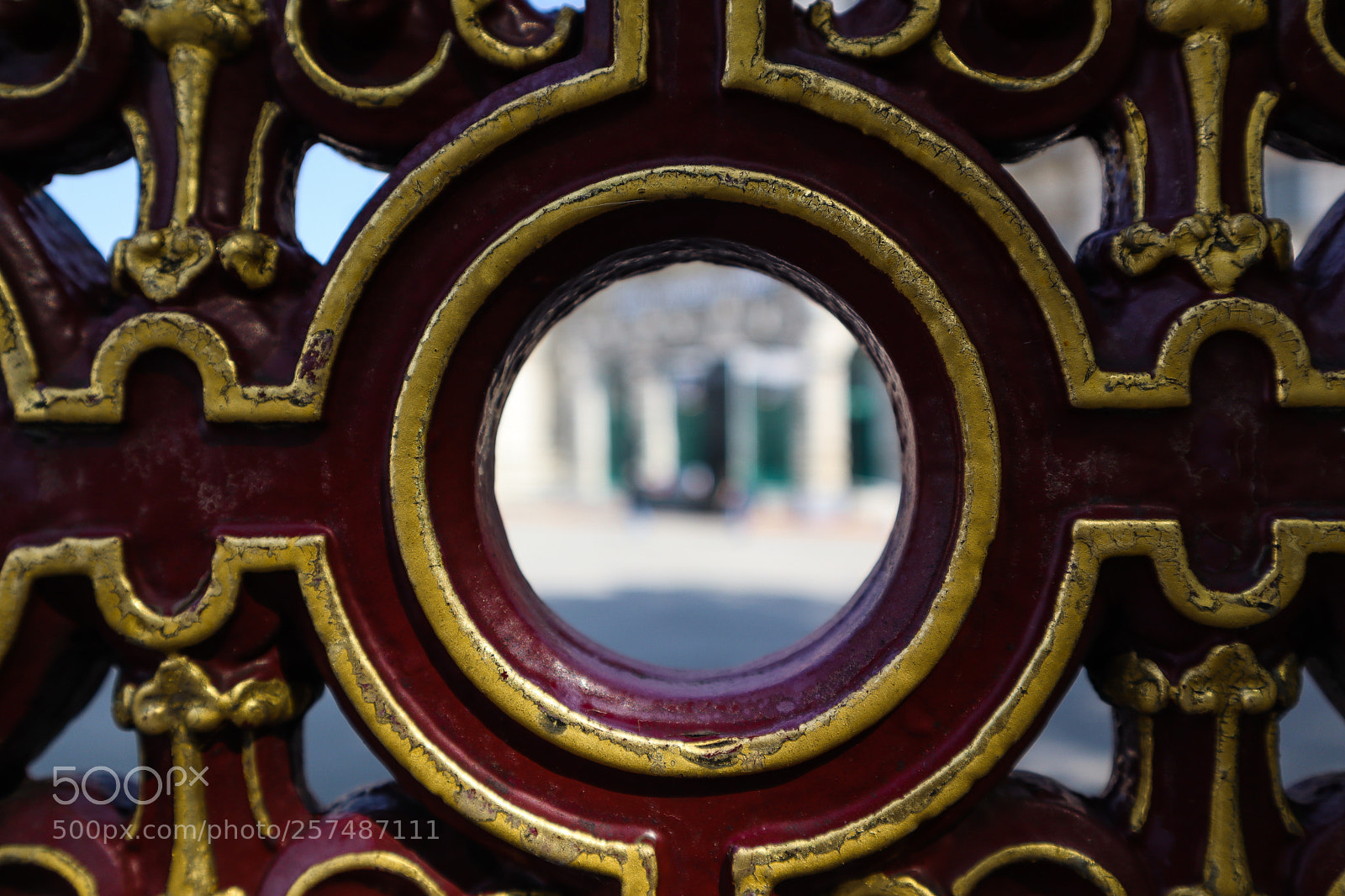 Canon EOS M50 (EOS Kiss M) sample photo. Vienna ornament in a photography