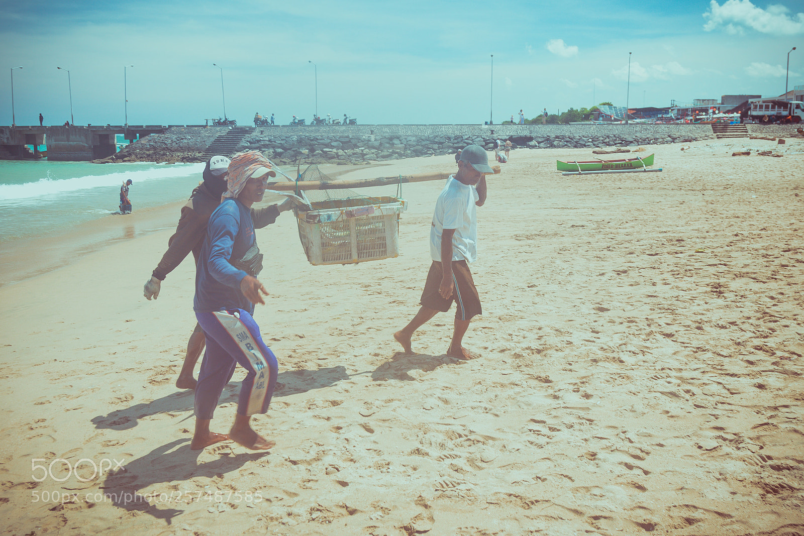 Canon EOS 6D sample photo. Balinese fishermen photography