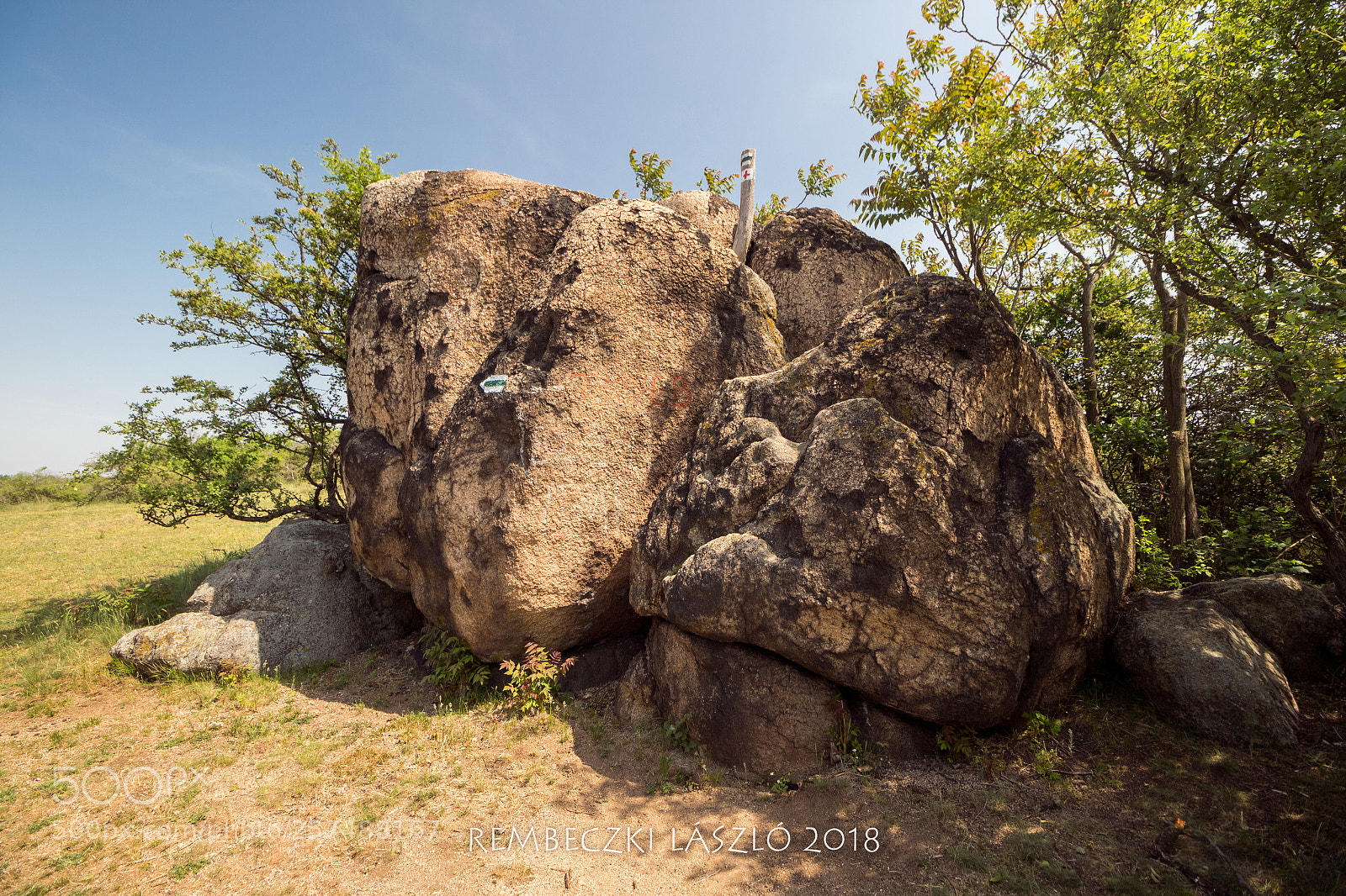 Canon EOS M10 sample photo. Wobbly stones photography