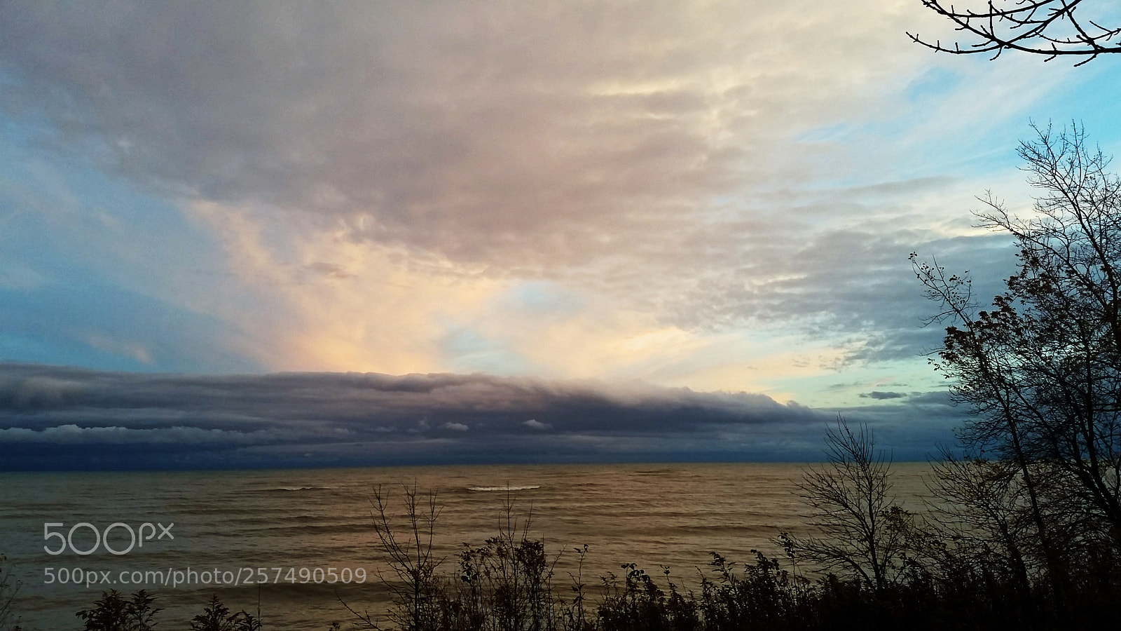 Samsung Galaxy S5 sample photo. Storm clouds over lake photography