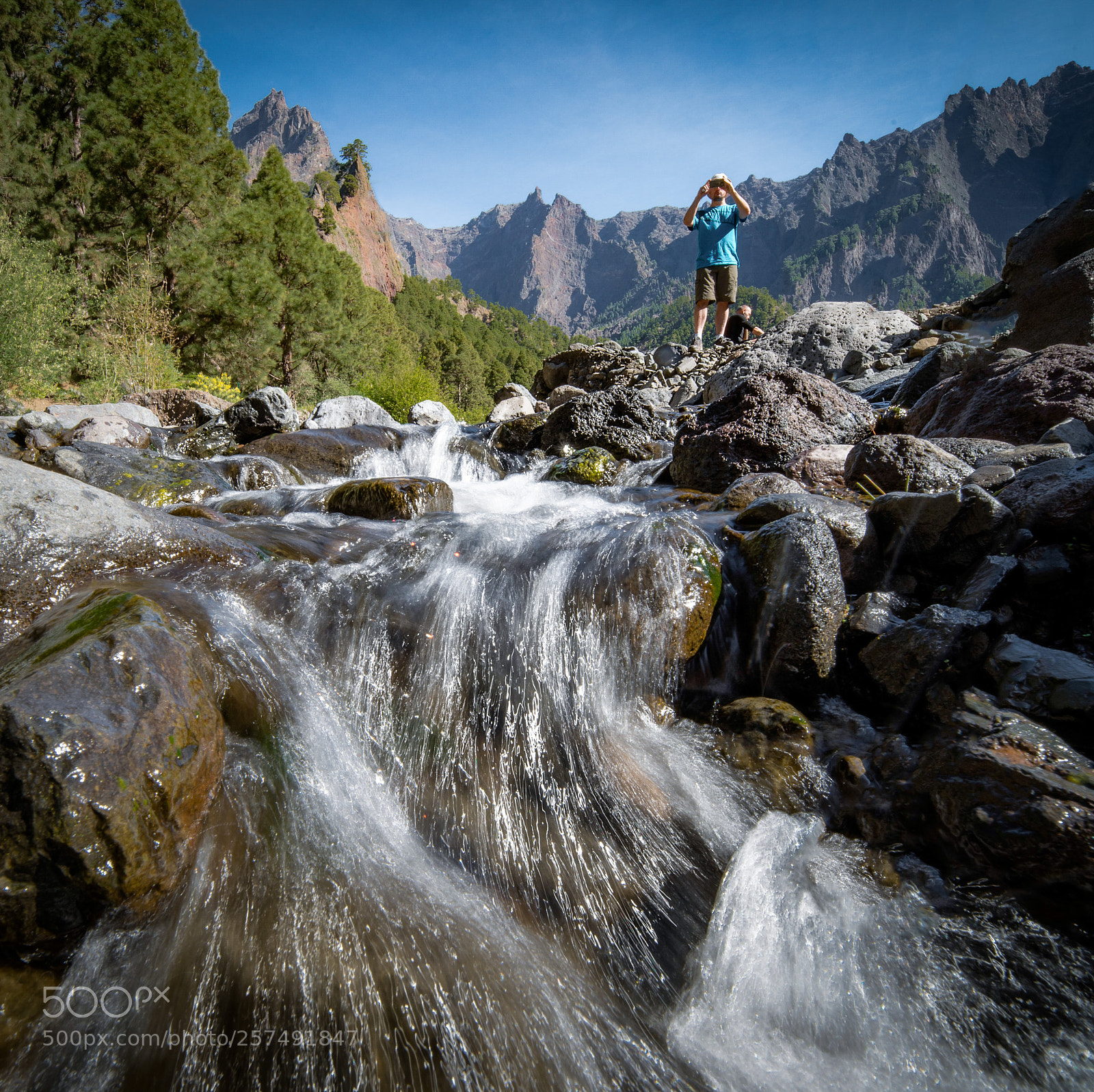 Pentax K-1 sample photo. Pause in der caldera photography