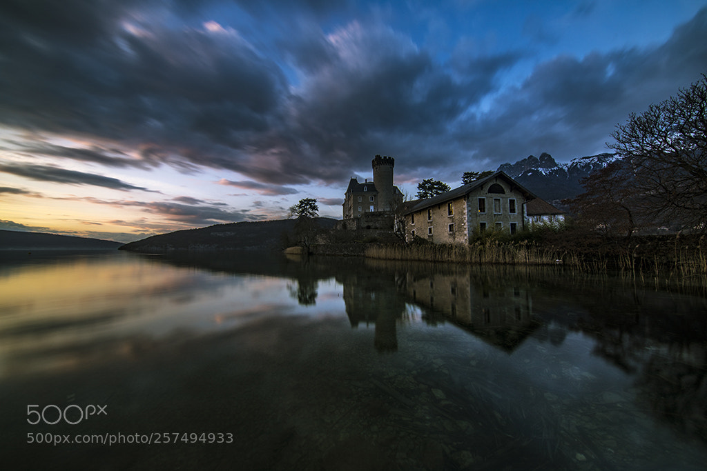 Canon EOS 5D Mark IV sample photo. Château ruphy reflet photography