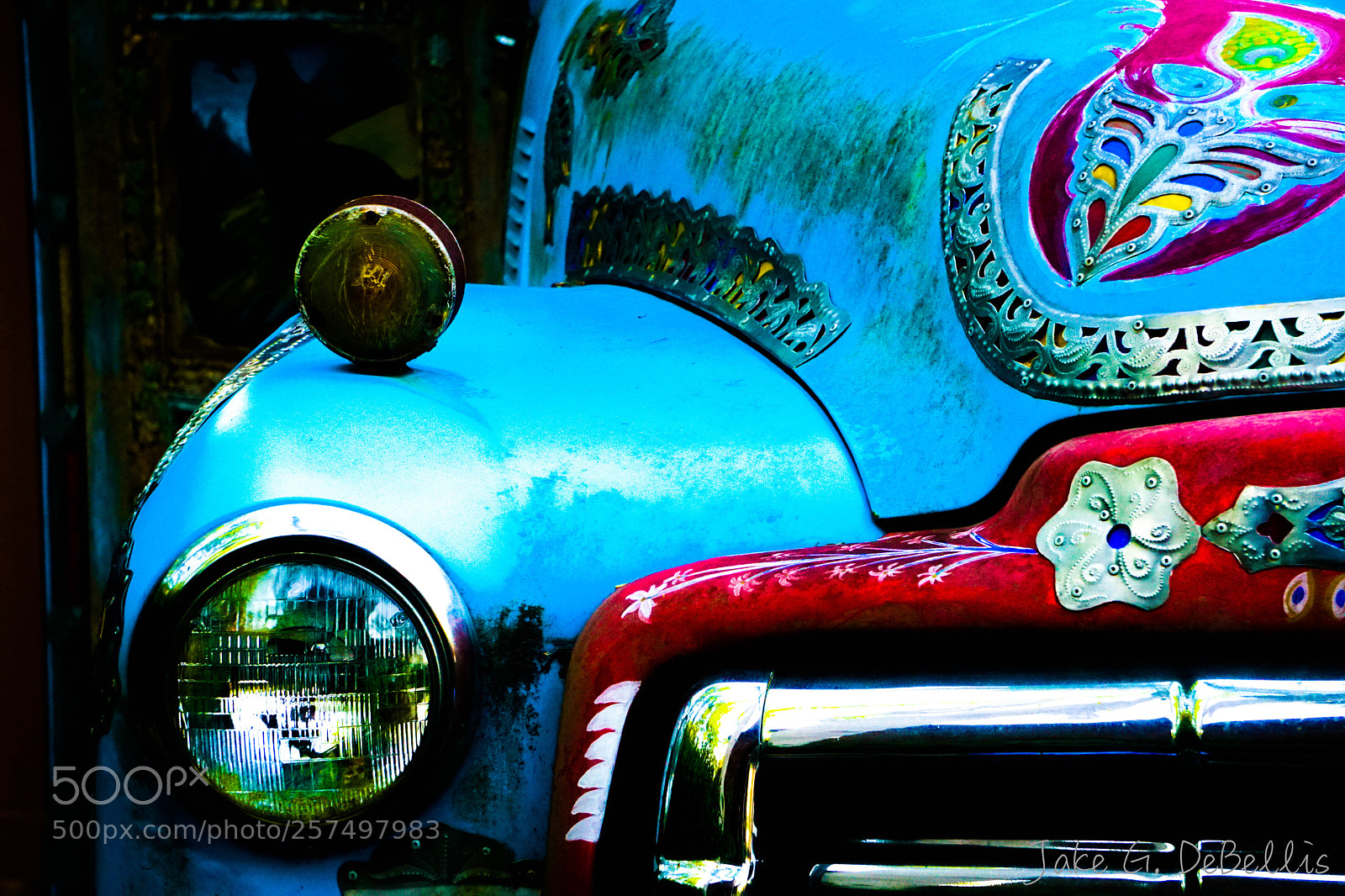 Sony a6300 sample photo. Blue car photography