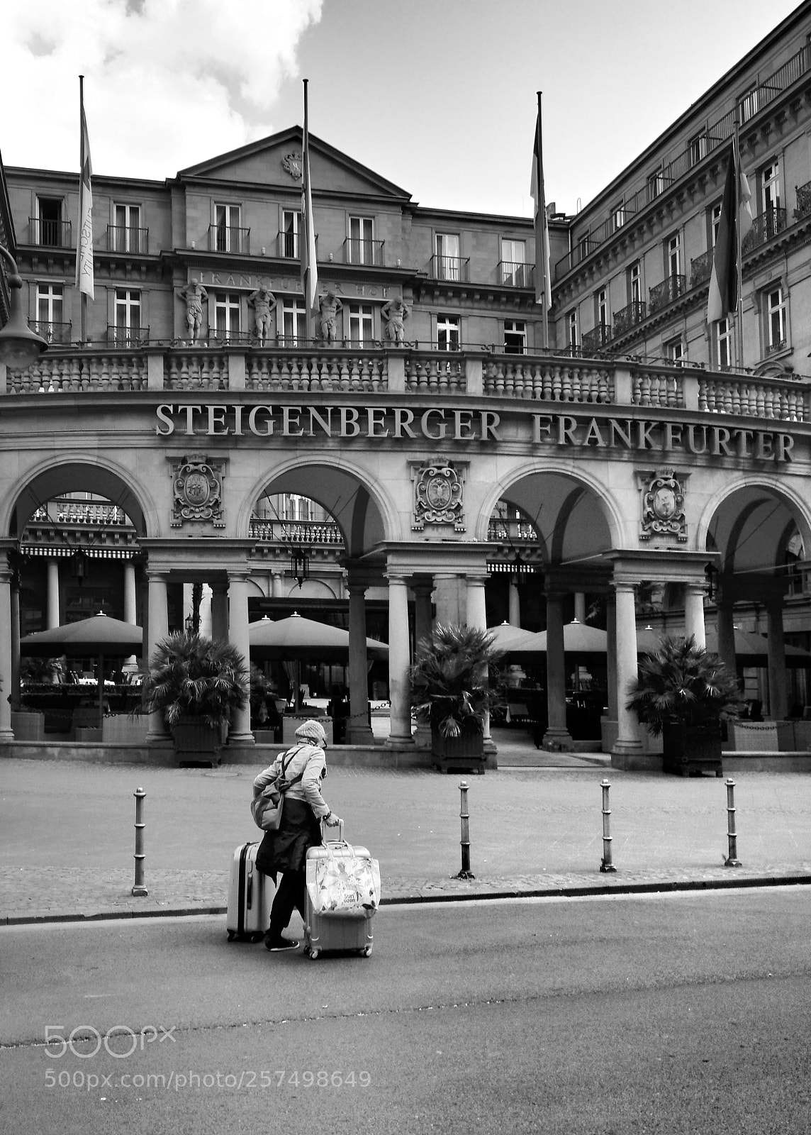 HUAWEI Mate 9 sample photo. Steigenberger hotel photography