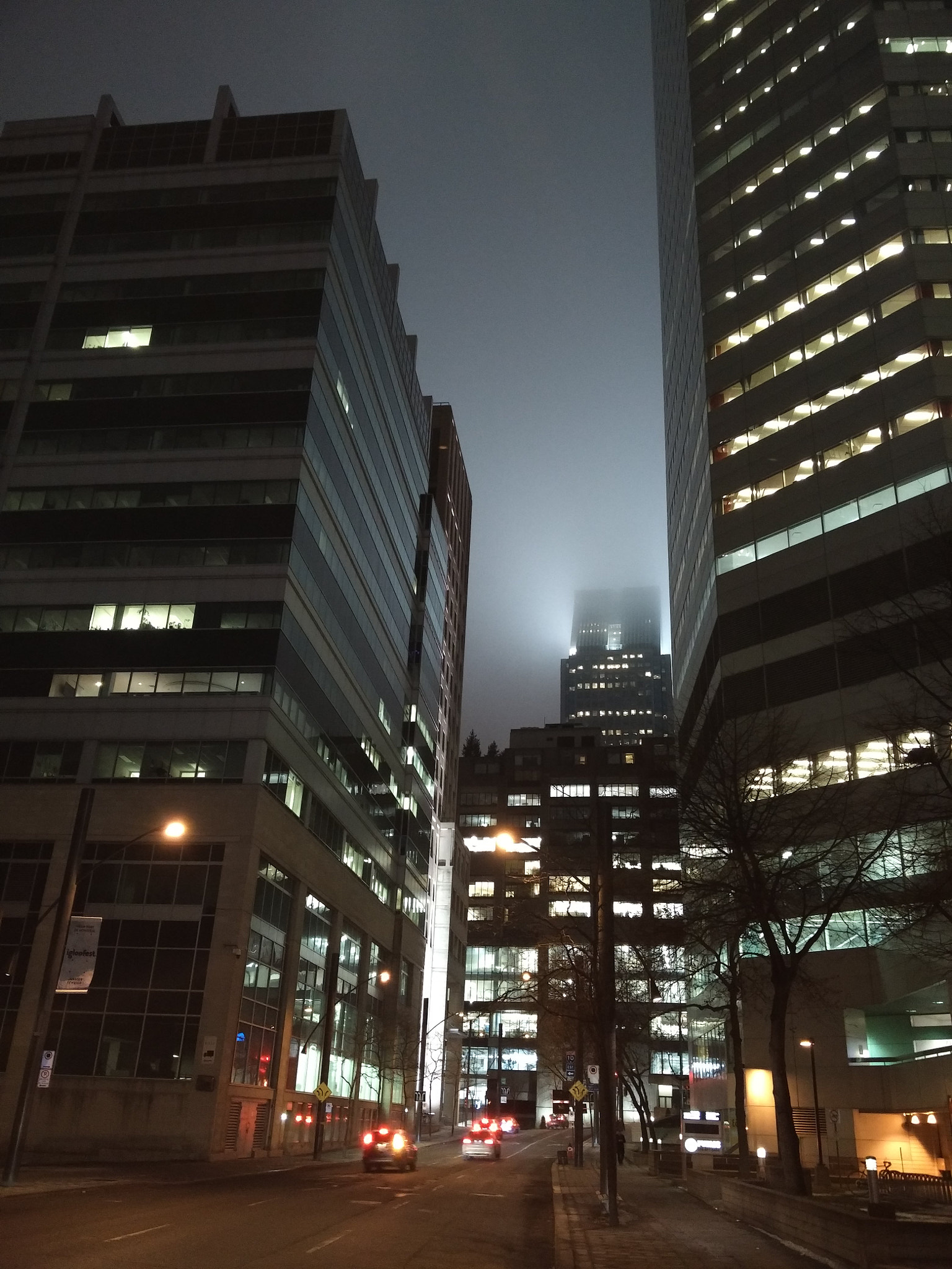 OnePlus ONE A2005 sample photo. City in the smoke photography
