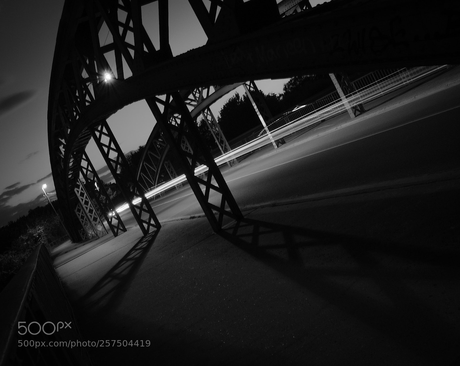 Fujifilm X-T20 sample photo. I like shadows photography