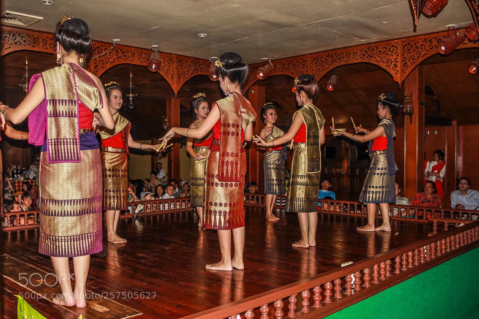 Canon EOS 550D (EOS Rebel T2i / EOS Kiss X4) sample photo. Thai dancers photography