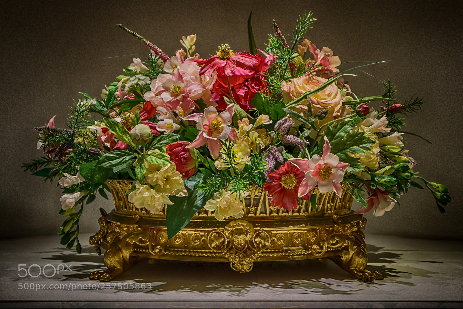 Canon EOS M50 (EOS Kiss M) sample photo. Vienna flower bowl in photography