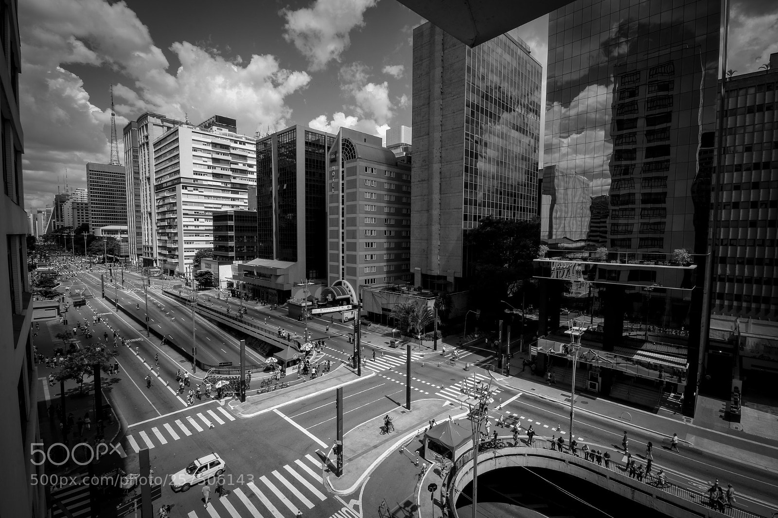 Canon EOS 70D sample photo. Av paulista sp photography