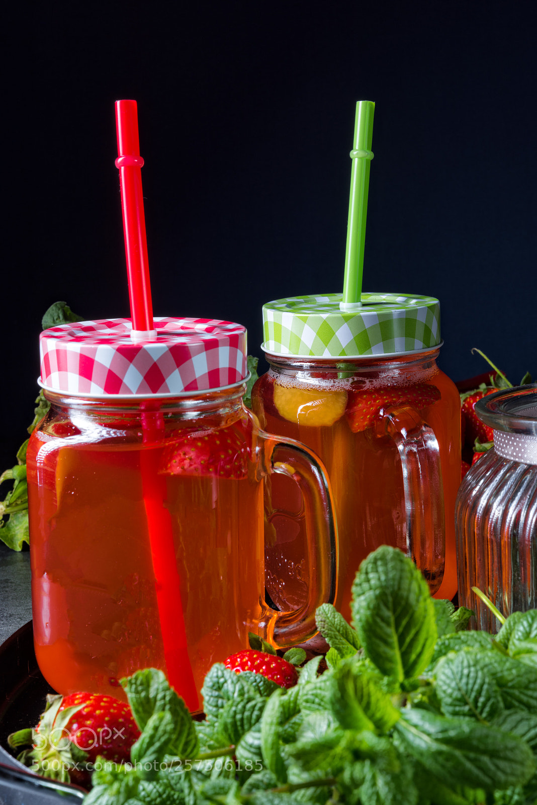 Nikon D810 sample photo. A fruit lemonade with photography
