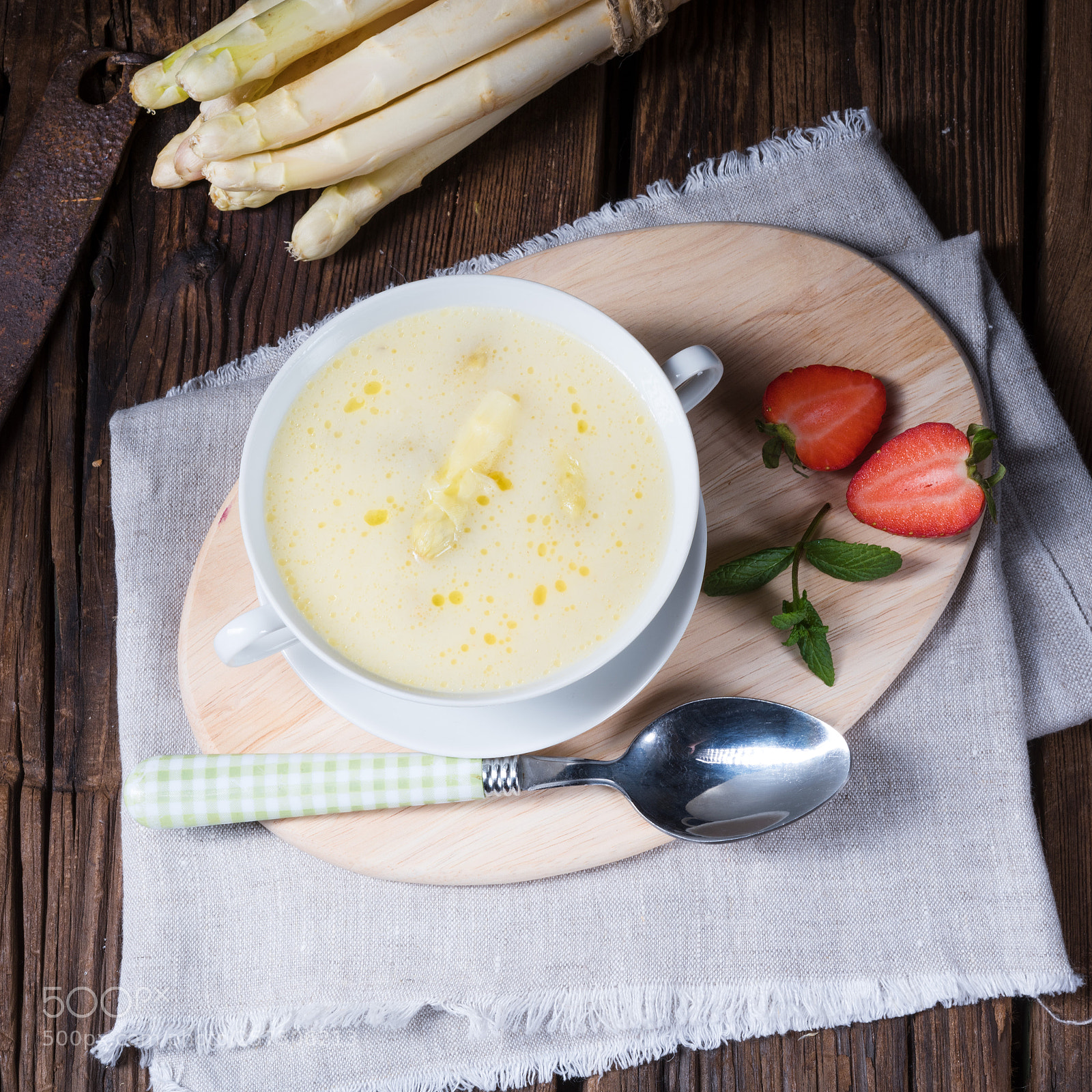 Nikon D810 sample photo. Rustic white asparagus cream photography