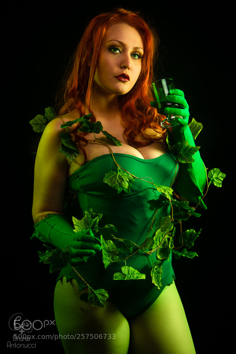 Nikon D610 sample photo. Poison ivy 01 photography