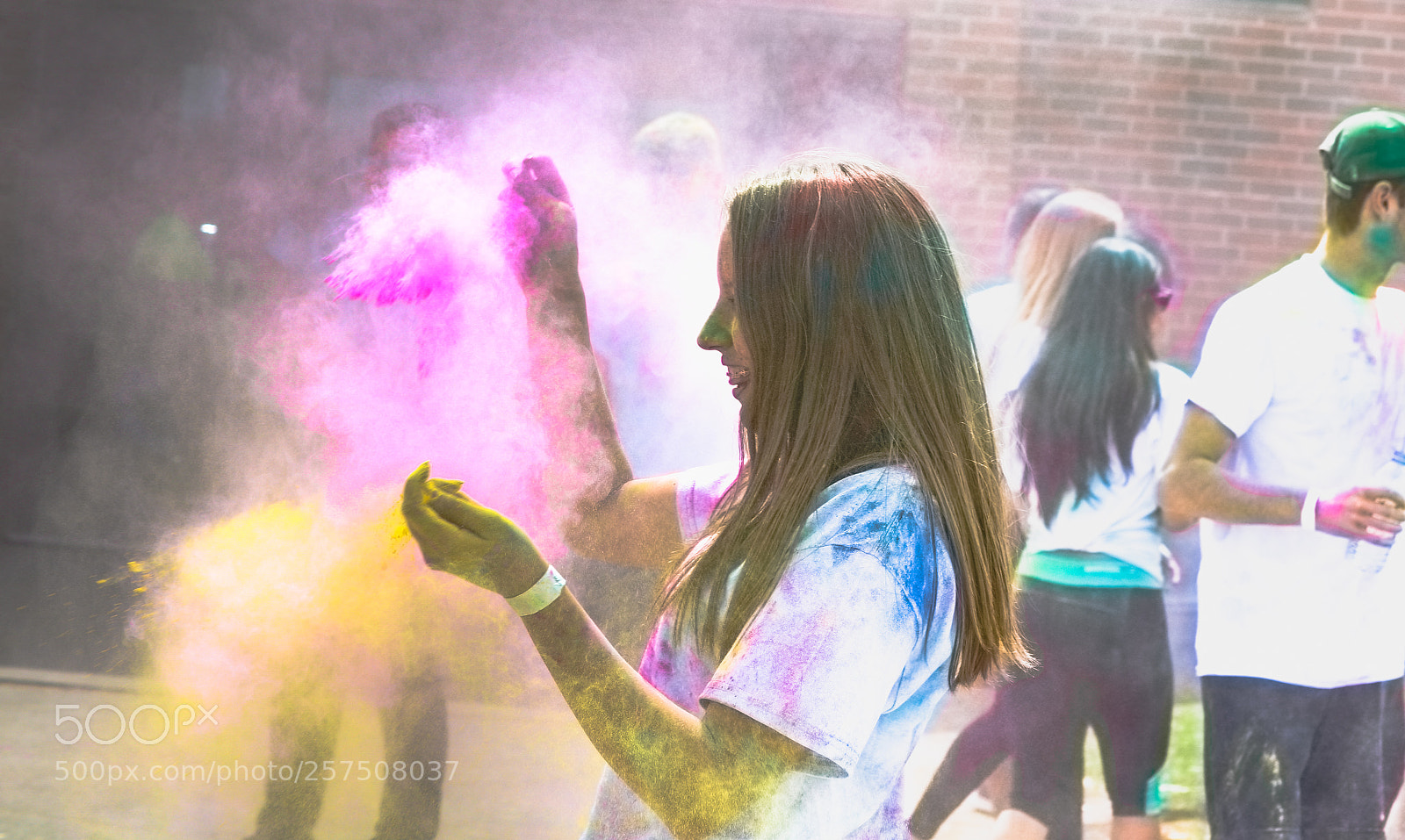 Canon EOS 750D (EOS Rebel T6i / EOS Kiss X8i) sample photo. Colour run photography