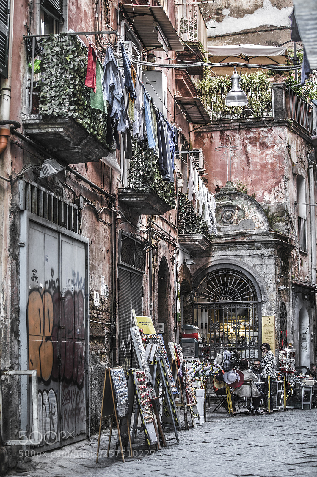 Canon EOS 5D Mark IV sample photo. In the ancient alleys photography
