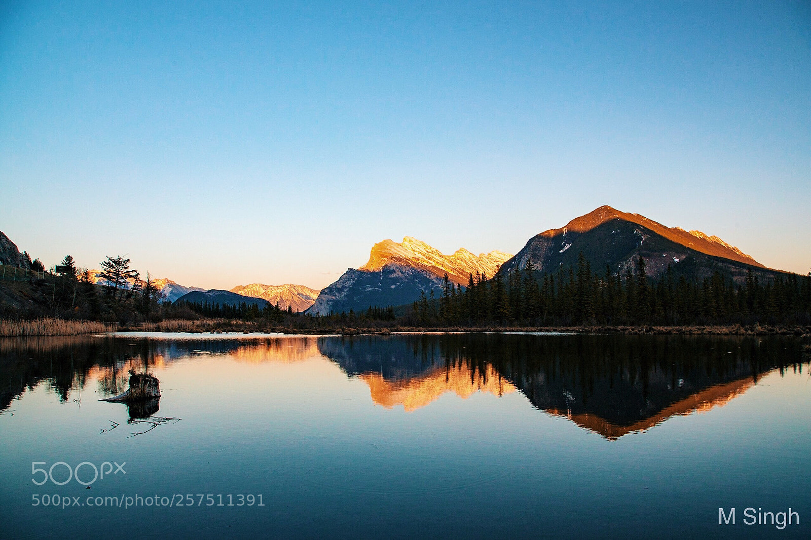 Canon EOS 5D Mark II sample photo. Vermillion lakes  photography