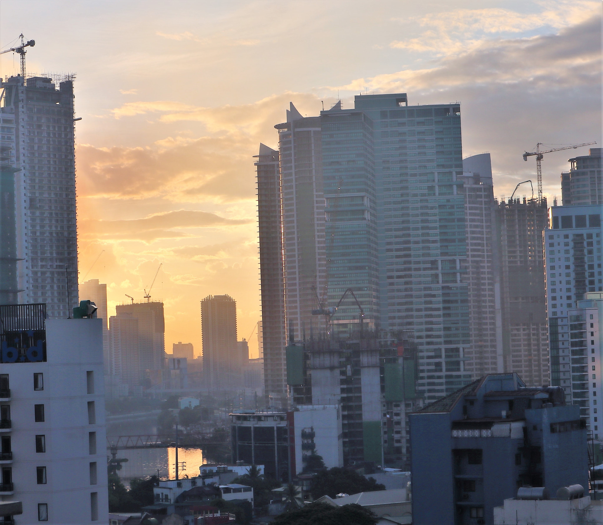 Canon EOS M100 sample photo. Morning in makati) photography