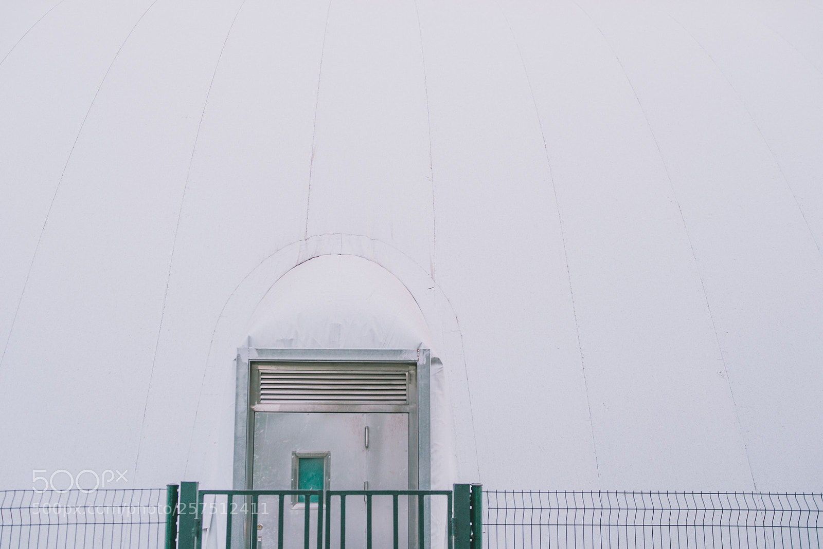 Sony a7S sample photo. White wall photography