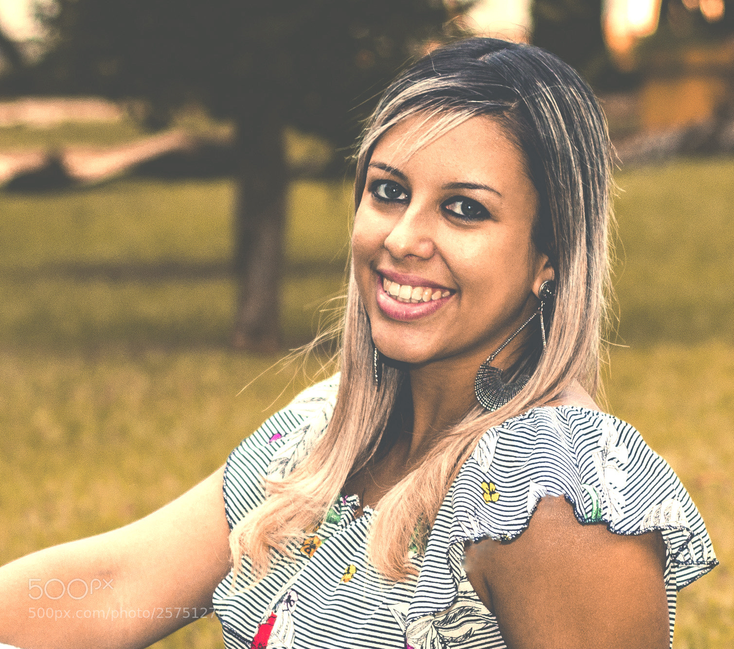 Canon EOS 600D (Rebel EOS T3i / EOS Kiss X5) sample photo. Ensaio feminino photography