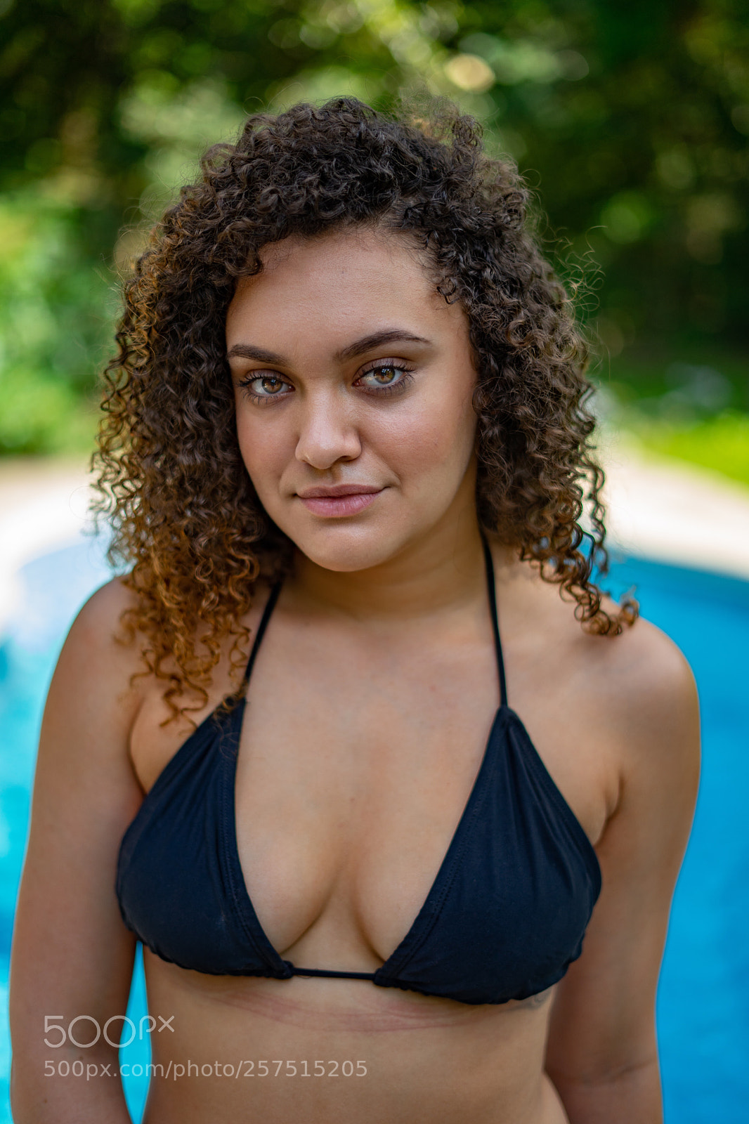 Sony a7 II sample photo. Smize photography