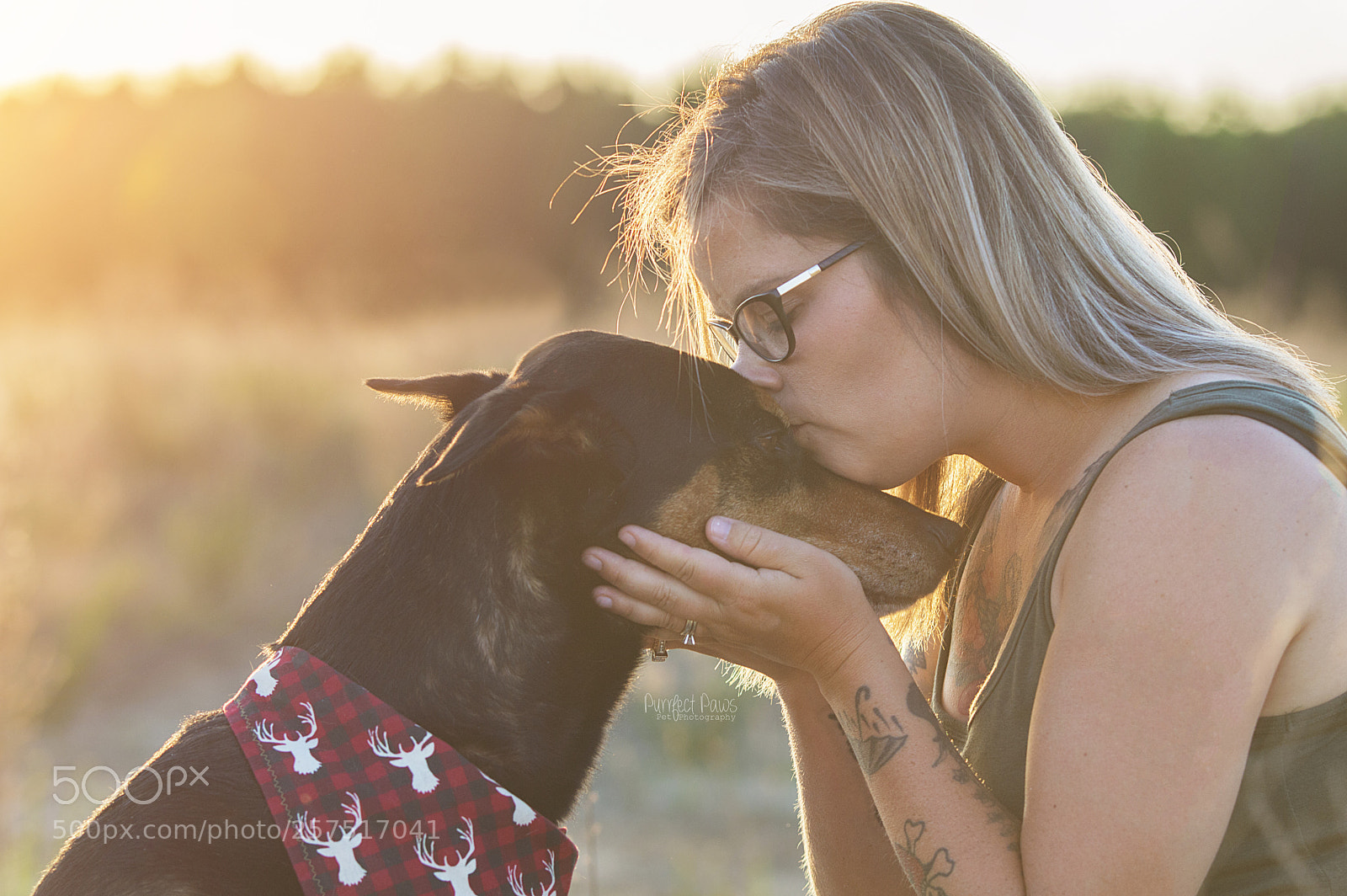Nikon D3200 sample photo. Lucifer and humom. photography