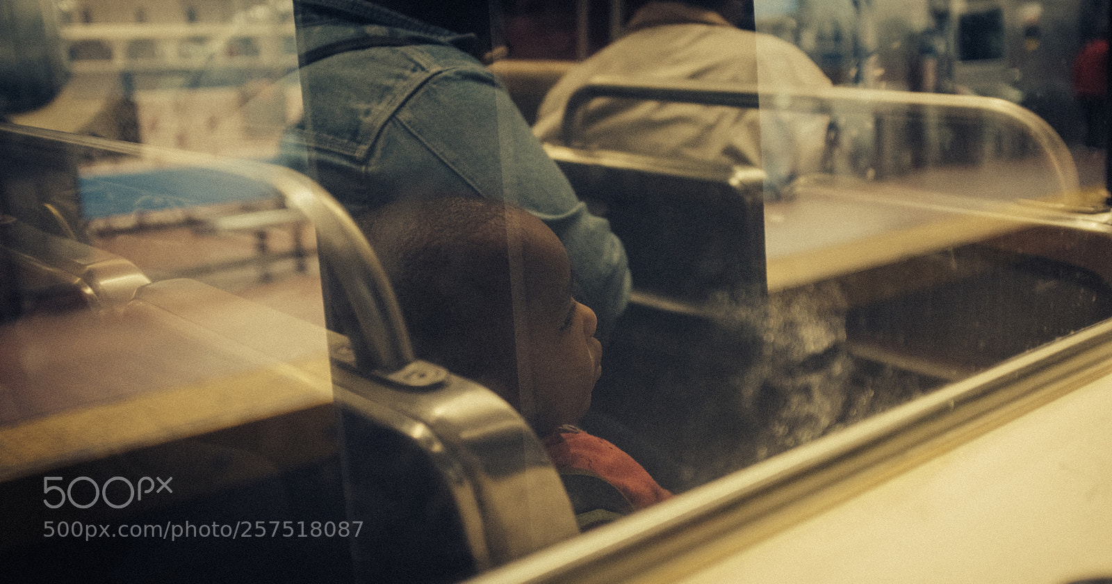 Fujifilm X100F sample photo. Lil commuter photography