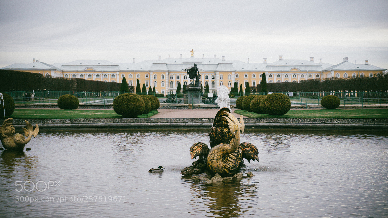 Sony a6000 sample photo. Peterhof photography