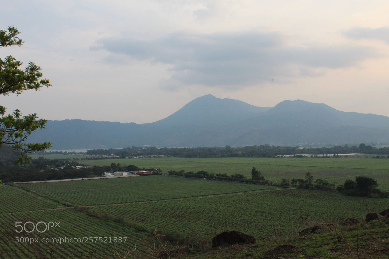 Canon EOS 1300D (EOS Rebel T6 / EOS Kiss X80) sample photo. Ley de horizonte photography