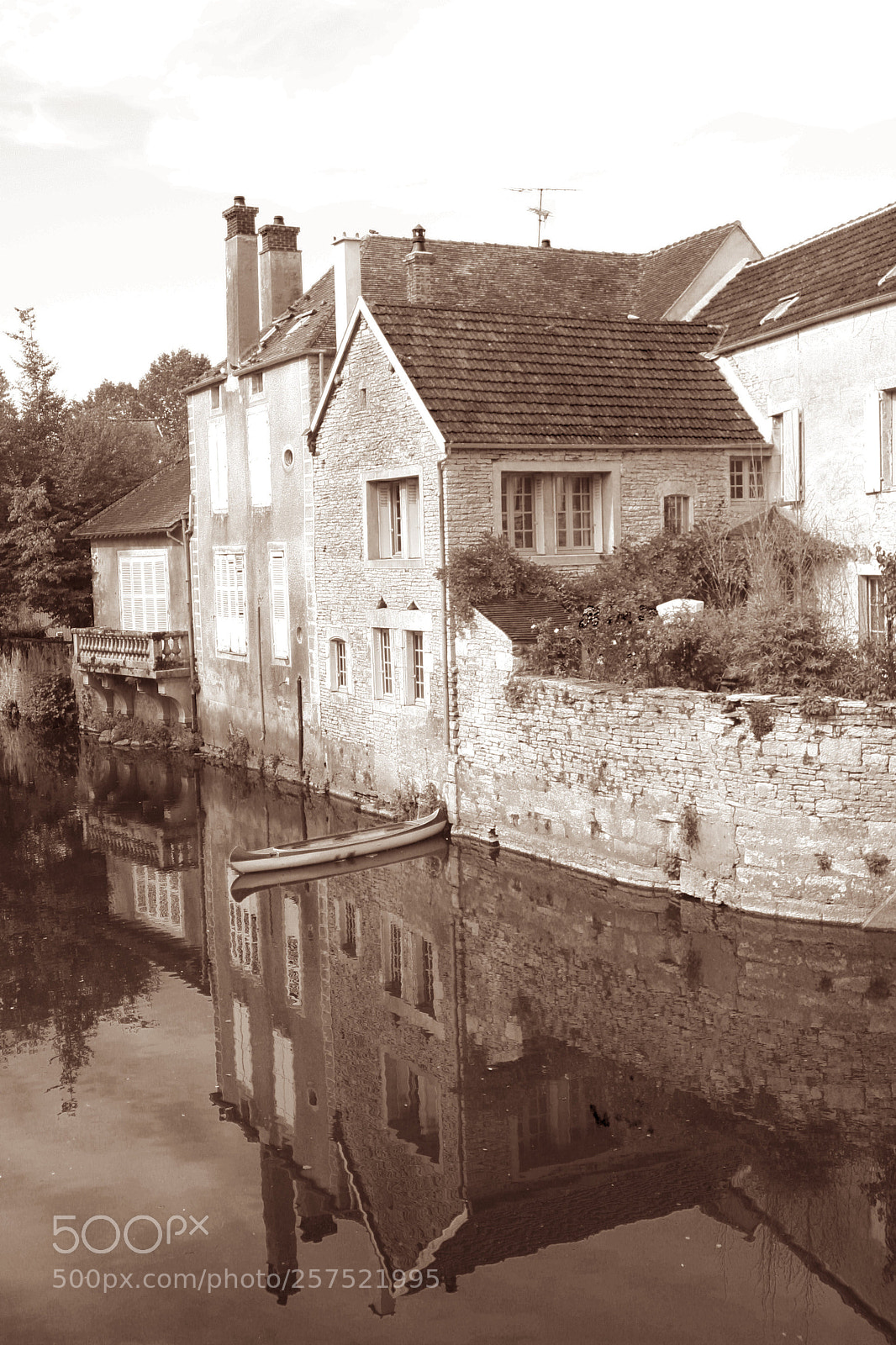 Canon EOS 20D sample photo. Canoe canel sepia photography