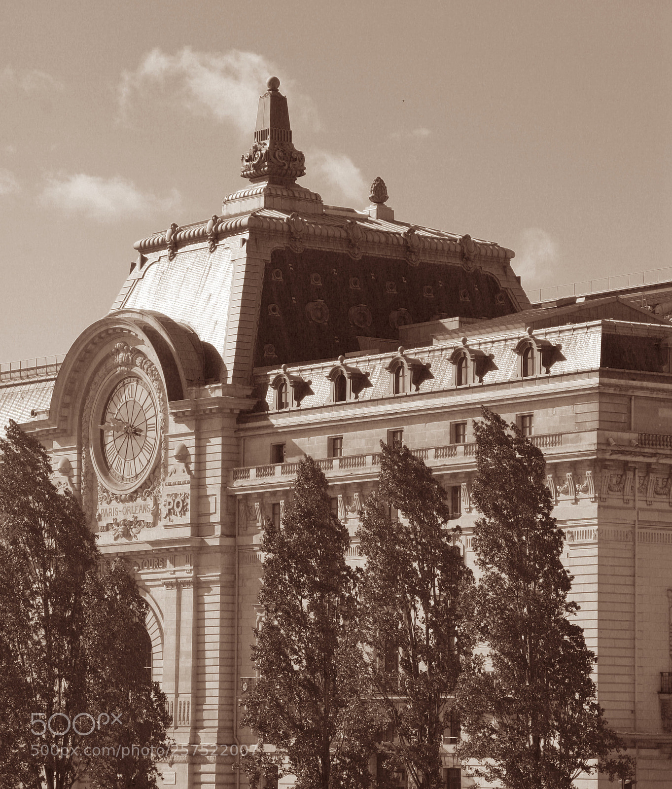 Canon EOS 20D sample photo. Orsay sepia photography