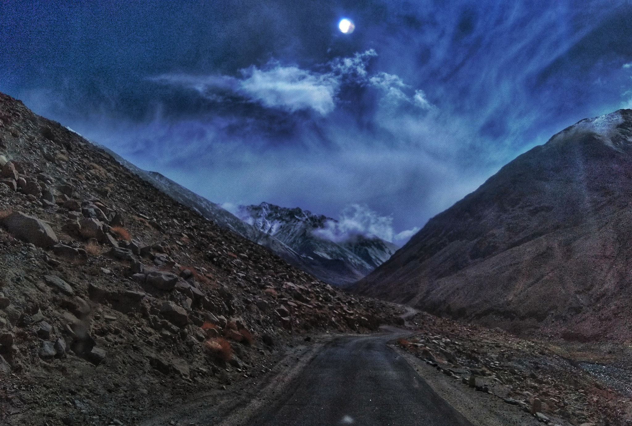 LeMobile Le X526 sample photo. Road to snow bound peaks photography