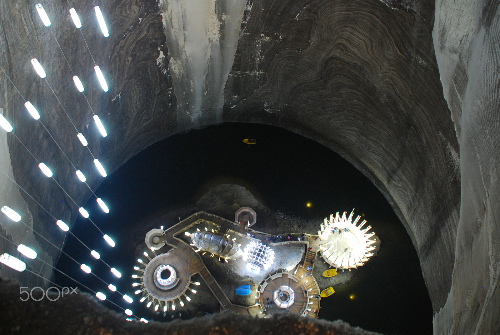 Nikon D80 + Nikon AF-S DX Nikkor 18-135mm F3.5-5.6G ED-IF sample photo. Turda salt mine photography