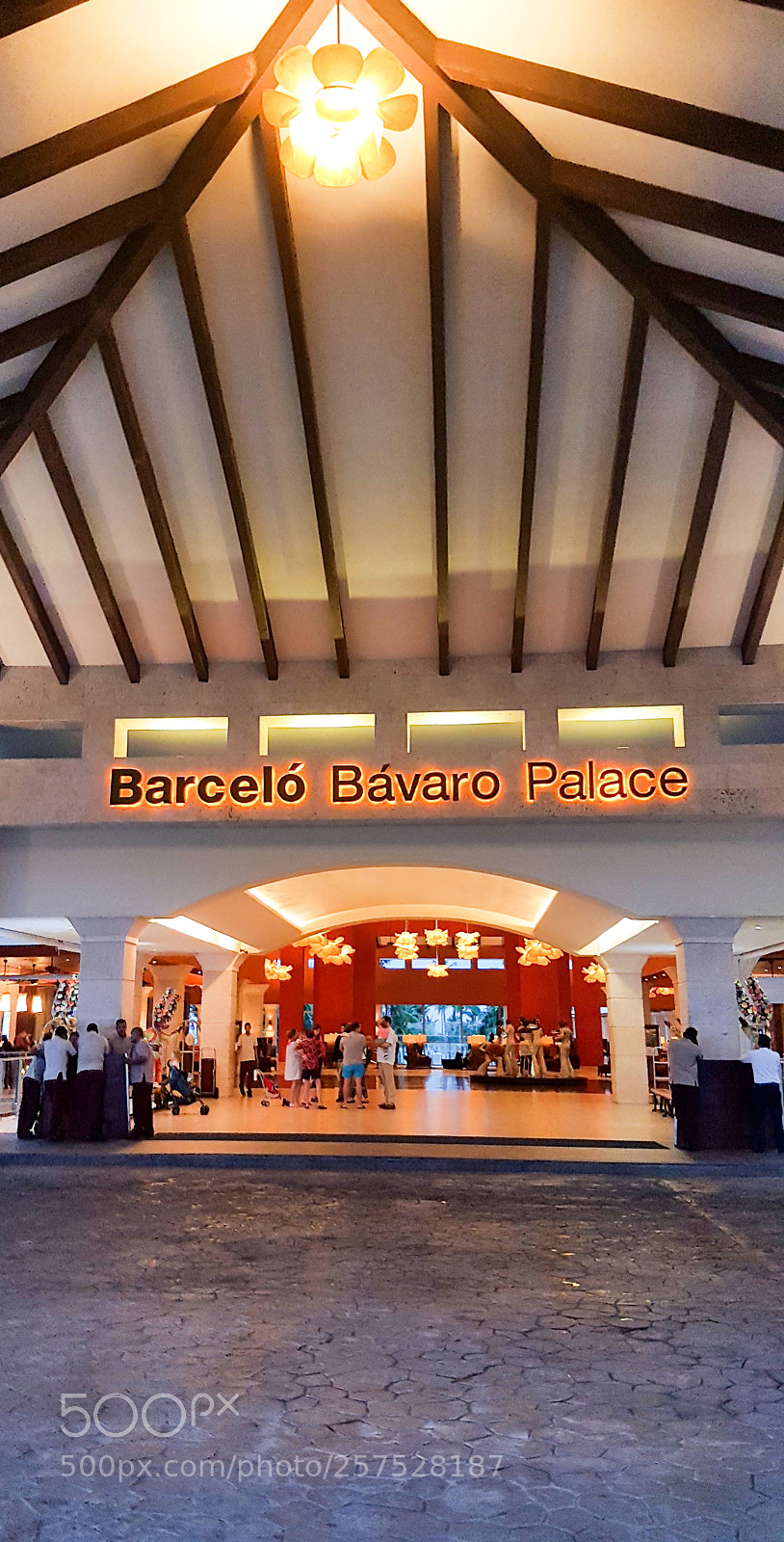 Samsung Galaxy S7 Edge sample photo. 01.02_bavaro_lobby photography