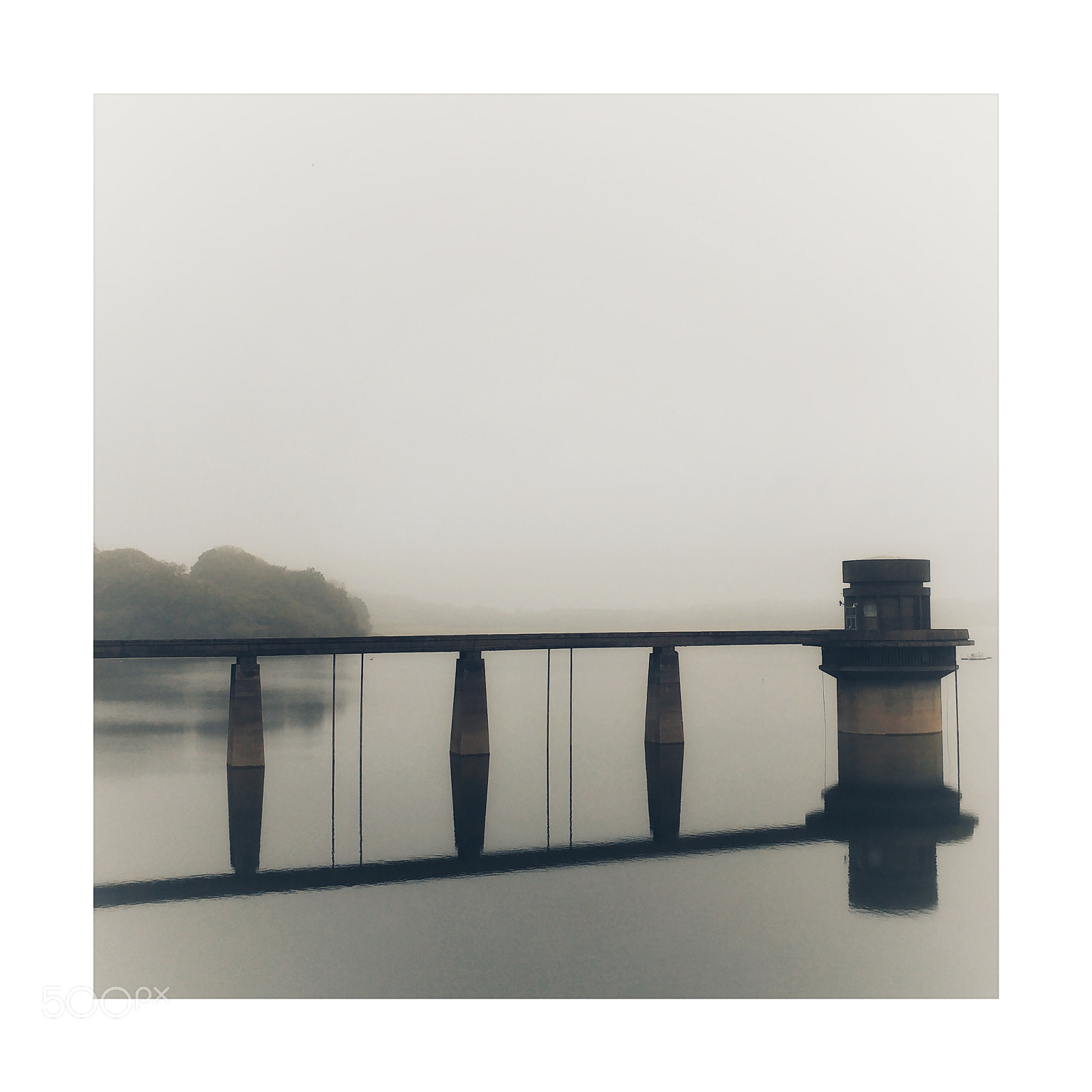 LG G5 sample photo. Llandegfedd reservoir photography