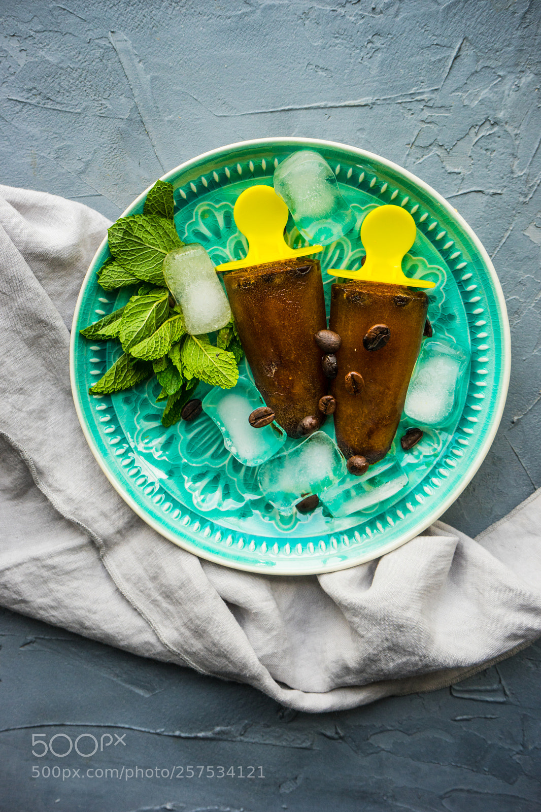 Sony a7 sample photo. Coffee lollypops with mint photography