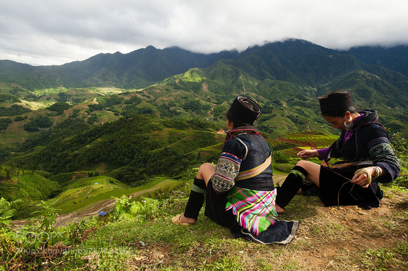 Nikon D700 sample photo. Sewing on a hill photography