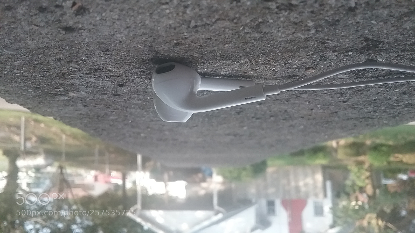 Samsung Galaxy J3(2016) sample photo. Headphones earbuds photography