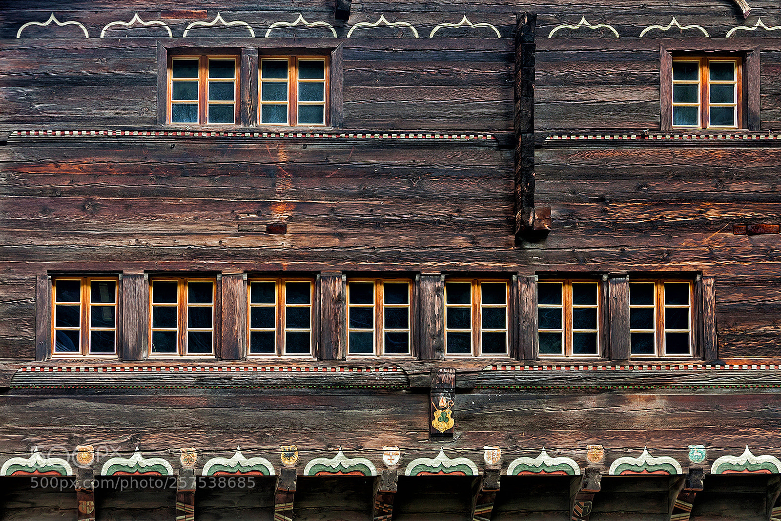 Canon EOS 5D Mark II sample photo. Facade and windows photography