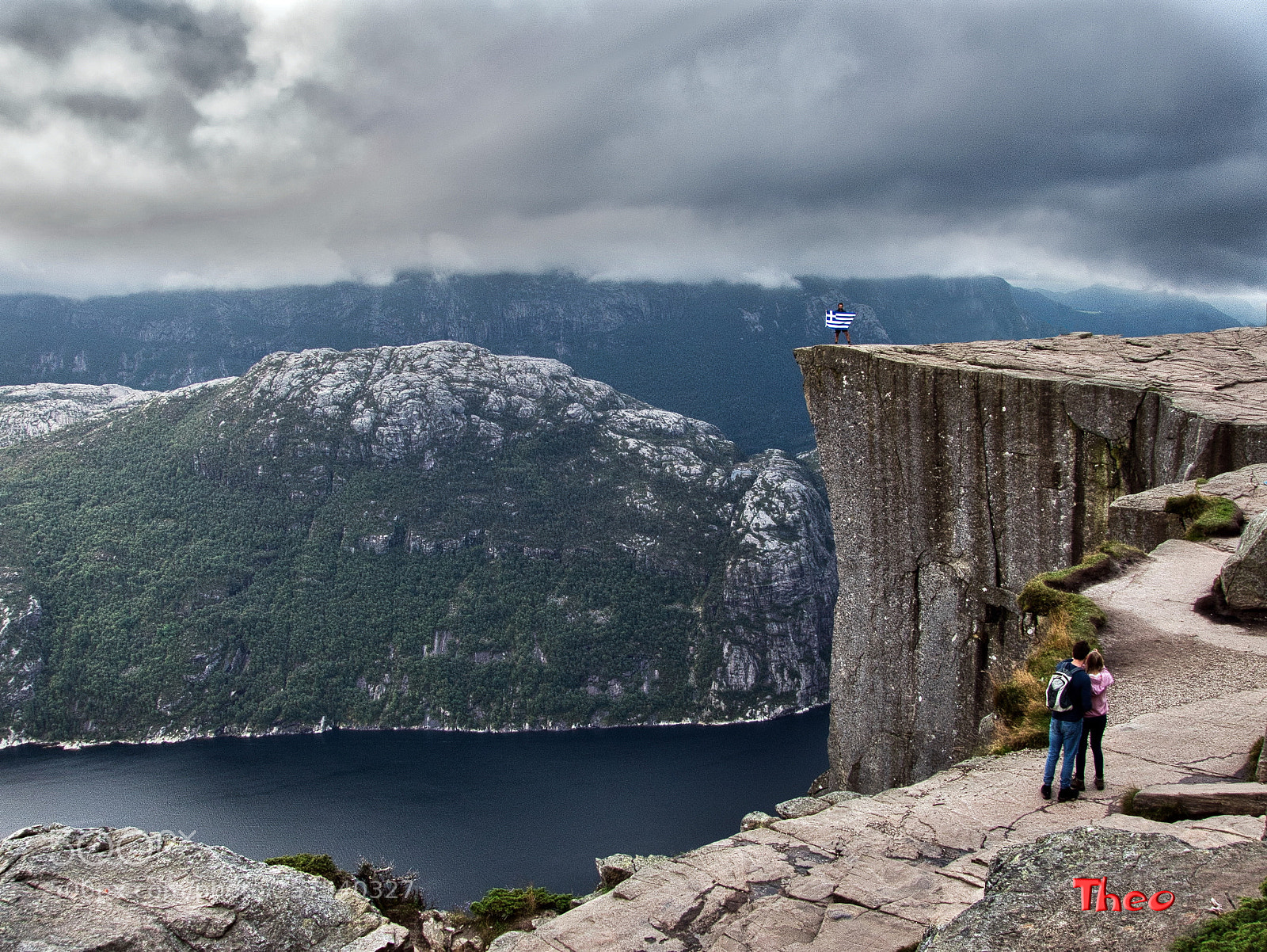 Panasonic Lumix DMC-FZ300 sample photo. Preikestolen photography
